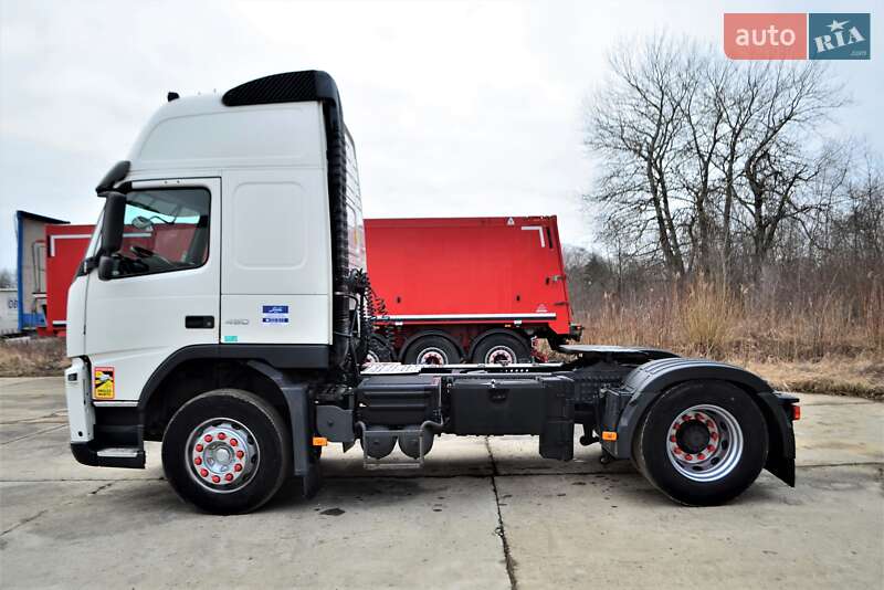 Тягач Volvo FM 9 2011 в Львові