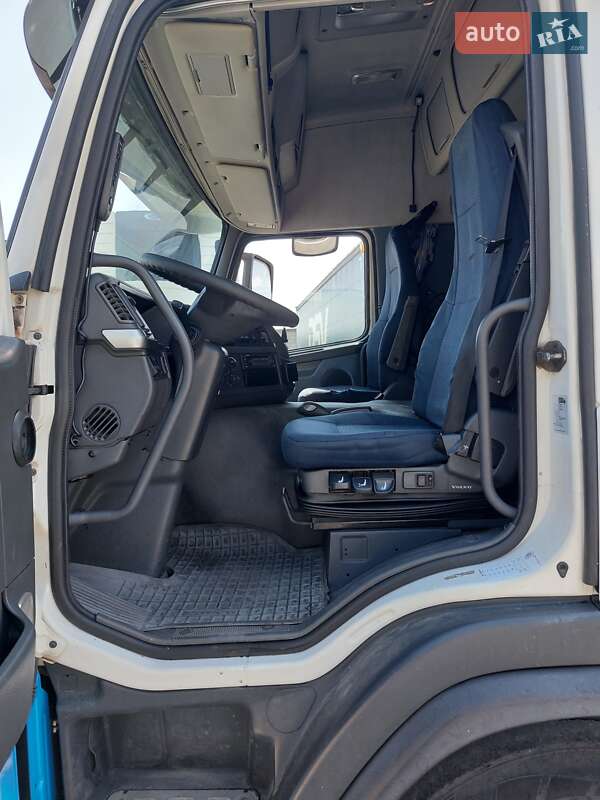 Тягач Volvo FM 9 2008 в Макарові