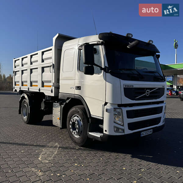 Самоскид Volvo FMX 13 2012 в 