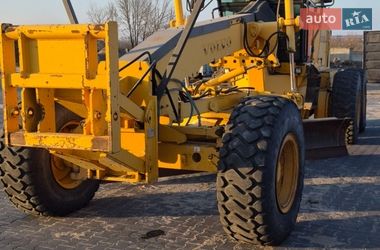 Автогрейдер Volvo G 930 2008 в Первомайську