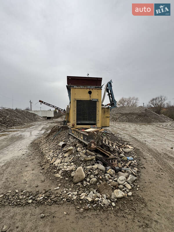 Дробильная установка, дробилка Volvo L 150G 2001 в Тячеве