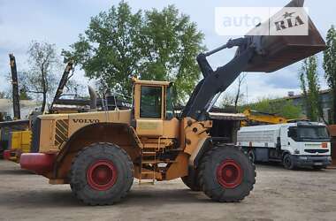 Фронтальный погрузчик Volvo L 180 2007 в Киеве