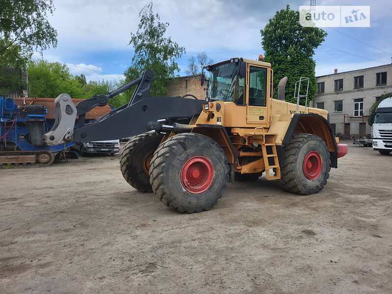 Фронтальный погрузчик Volvo L 180 2007 в Киеве