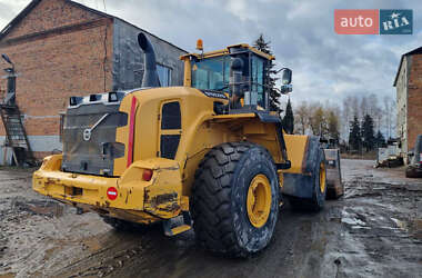 Фронтальні навантажувачі Volvo L 220G 2013 в Житомирі