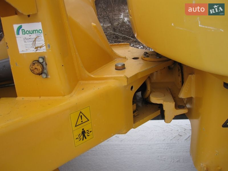 Фронтальный погрузчик Volvo L30B 2002 в Виннице