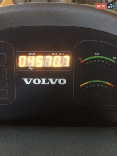 Фронтальный погрузчик Volvo L30B 2002 в Виннице