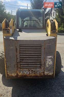 Минипогрузчик Volvo MC 70B 2004 в 