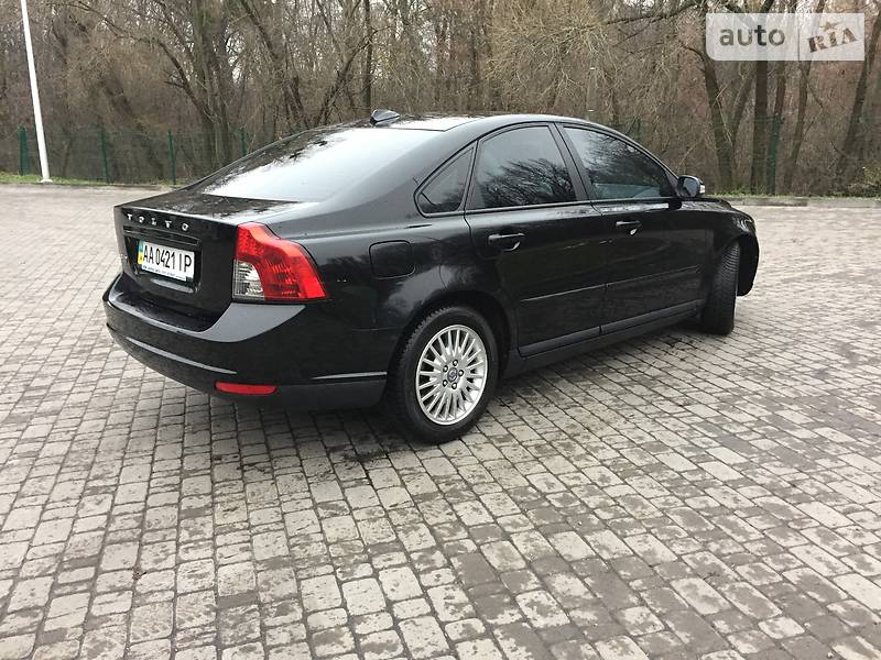 Седан Volvo S40 2009 в Києві