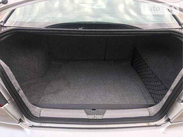 Седан Volvo S40 1998 в Виноградові фото 3 Седан Volvo S40 1998 в Виноградові