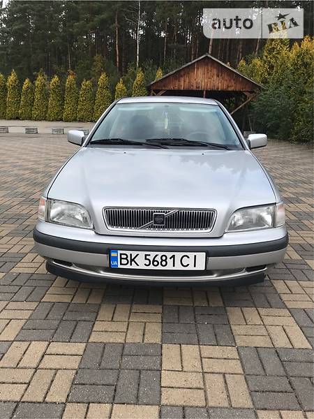 Седан Volvo S40 1998 в Виноградові фото 15 Седан Volvo S40 1998 в Виноградові