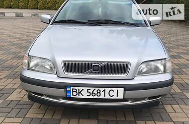 Седан Volvo S40 1998 в Виноградове