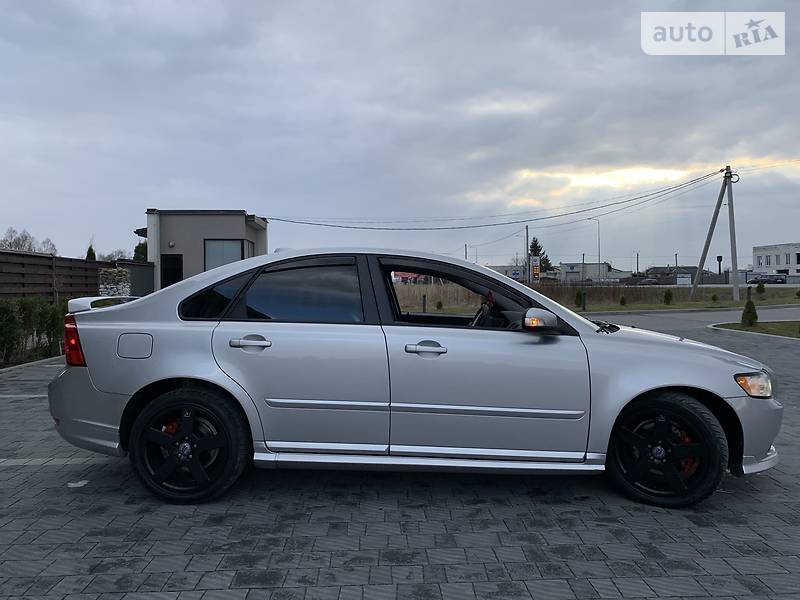 Седан Volvo S40 2009 в 