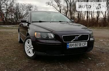 Седан Volvo S40 2006 в Бердичеве