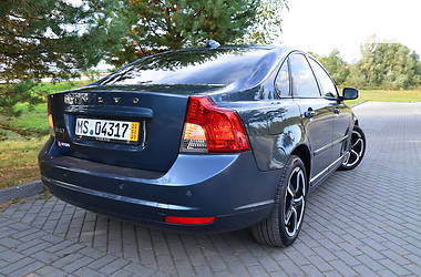 Седан Volvo S40 2009 в Дрогобыче