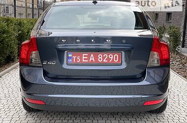 Седан Volvo S40 2011 в Стрию