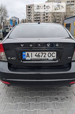Седан Volvo S40 2011 в Кам'янському