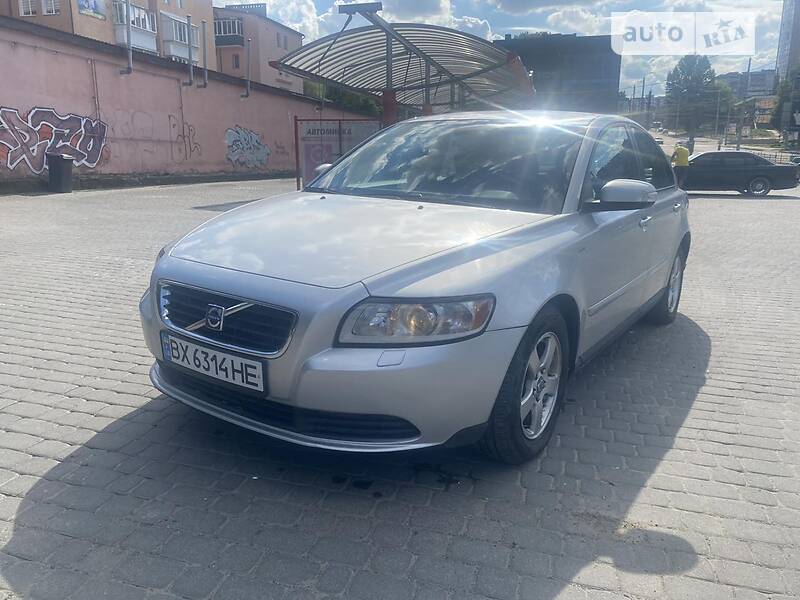 Седан Volvo S40 2008 в Хмельницком