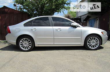 Седан Volvo S40 2011 в Киеве