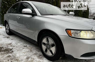 Седан Volvo S40 2009 в Киеве