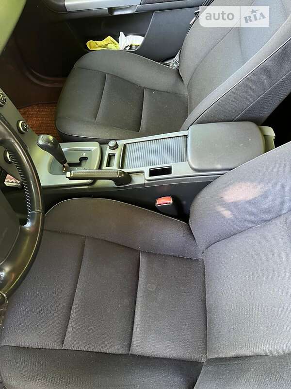 Седан Volvo S40 2012 в Киеве