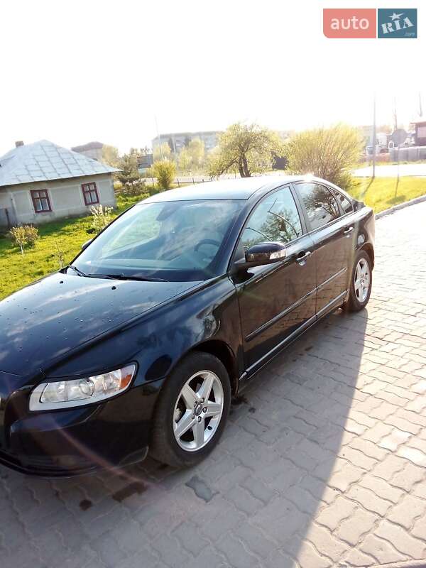 Седан Volvo S40 2007 в Львове