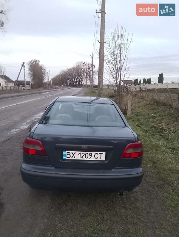 Седан Volvo S40 1997 в Судилкове