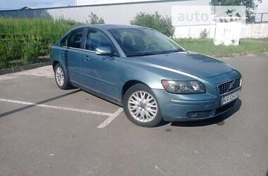 Седан Volvo S40 2004 в Києві