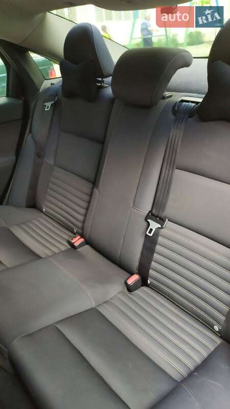 Седан Volvo S40 2007 в Львові