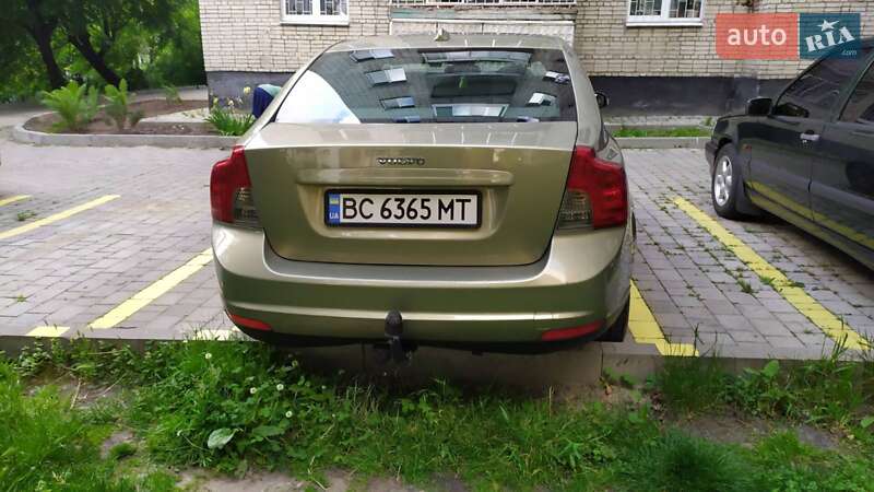 Седан Volvo S40 2007 в Львові
