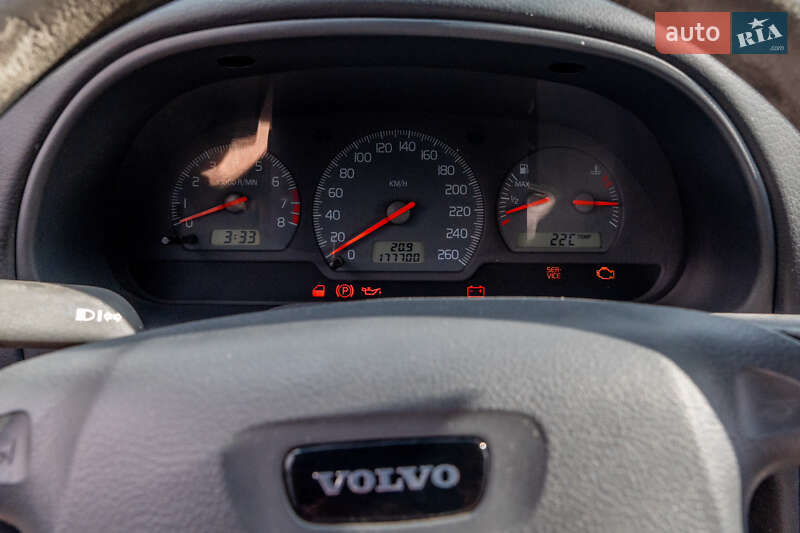 Седан Volvo S40 2002 в Кам'янець-Подільському фото 15 Седан Volvo S40 2002 в Кам'янець-Подільському
