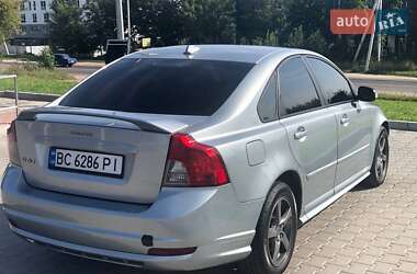 Седан Volvo S40 2008 в Львове