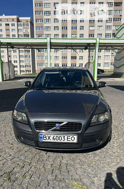 Седан Volvo S40 2007 в Ізяславі