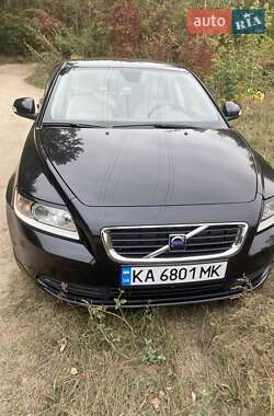 Седан Volvo S40 2009 в Киеве