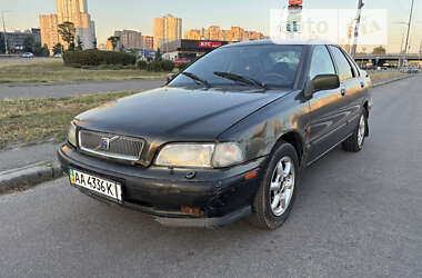 Седан Volvo S40 1997 в Вишгороді