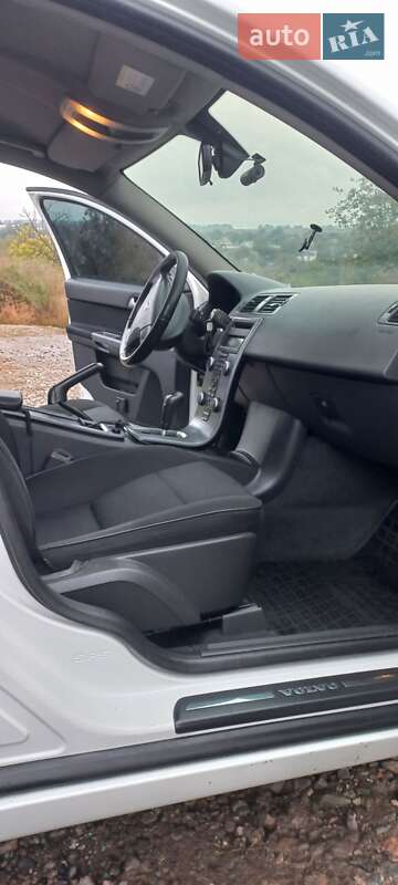 Седан Volvo S40 2012 в Днепре фото 12 Седан Volvo S40 2012 в Днепре