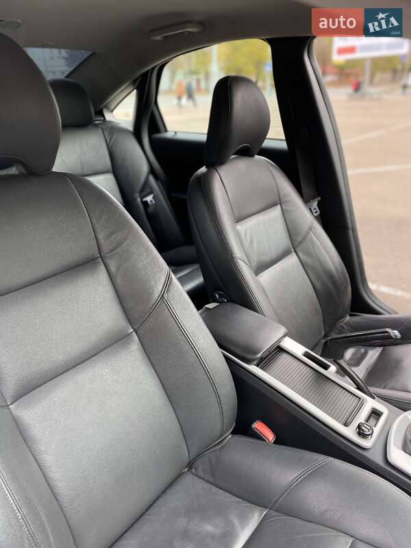 Седан Volvo S40 2012 в Бердичеві