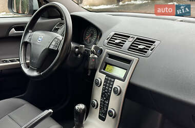 Седан Volvo S40 2011 в Стрые