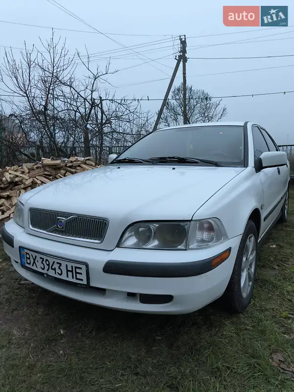 Volvo S40 2002