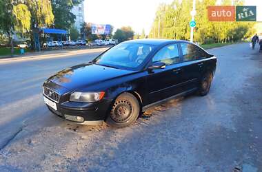 Седан Volvo S40 2004 в Лубнах