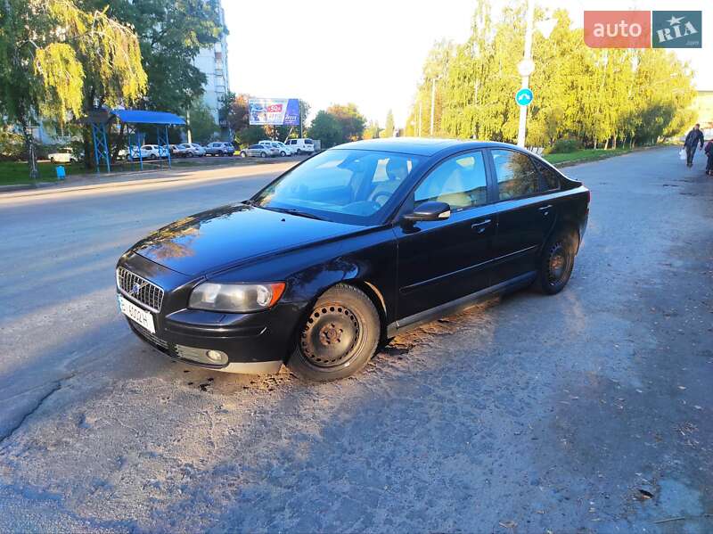 Седан Volvo S40 2004 в 