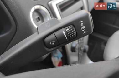 Седан Volvo S40 2004 в 