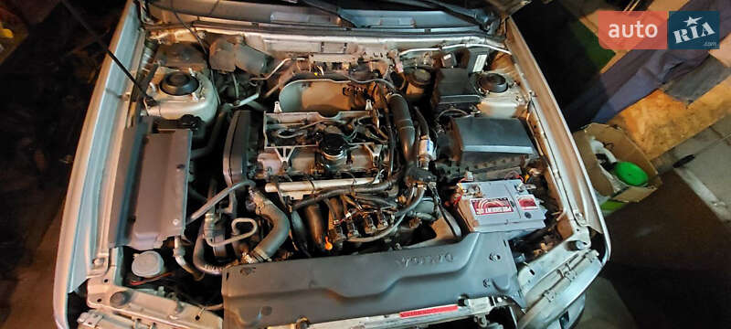 Седан Volvo S40 1997 в Марганце
