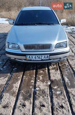 Седан Volvo S40 2000 в Люботині