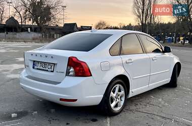 Седан Volvo S40 2012 в Києві