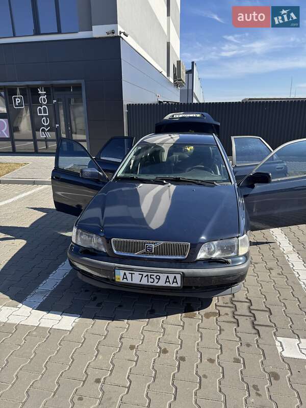 Седан Volvo S40 2000 в Івано-Франківську