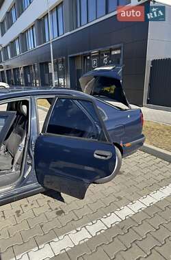 Седан Volvo S40 2000 в 