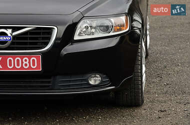 Седан Volvo S40 2012 в Стрые