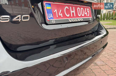 Седан Volvo S40 2012 в 