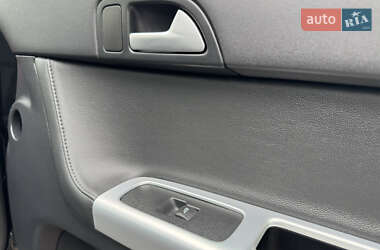 Седан Volvo S40 2012 в 