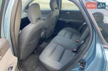 Седан Volvo S40 2004 в 